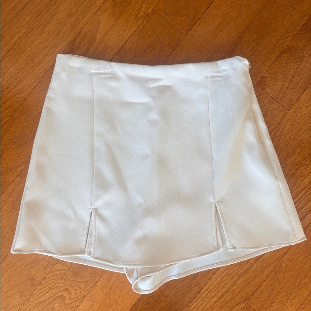 Cute tailored skort
